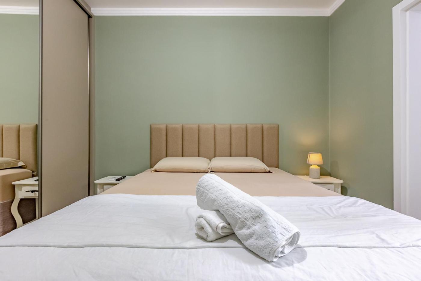 2 Qtos Próximo Ao Expocentro Balneário Apartamento Balneário Camboriú